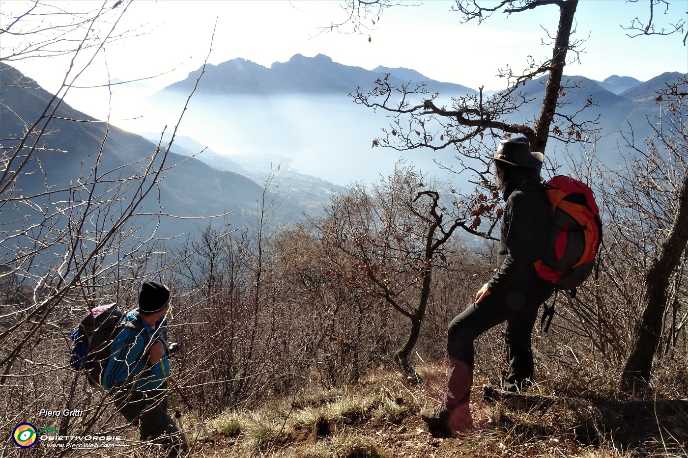 29 Vista verso i Corni di Canzo.JPG